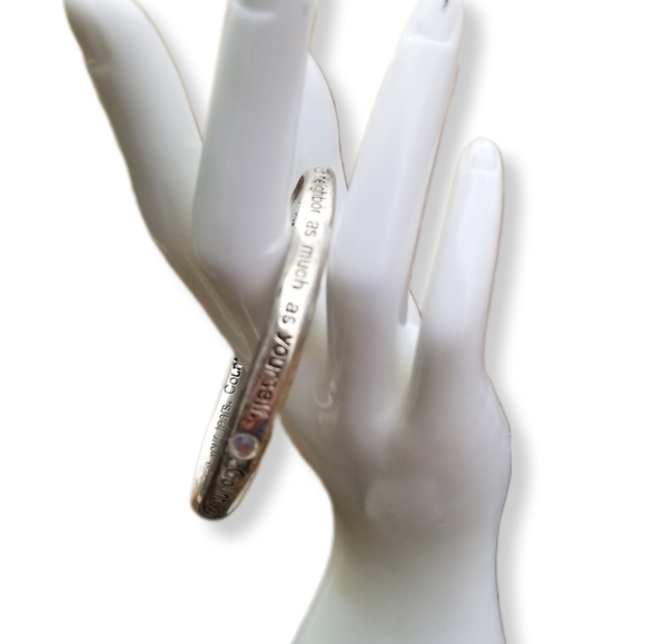 SILVERPLATED "COUNT YOUR BLESSINGS" ETCHED BANGLE BRACELET - Picture 2 of 3